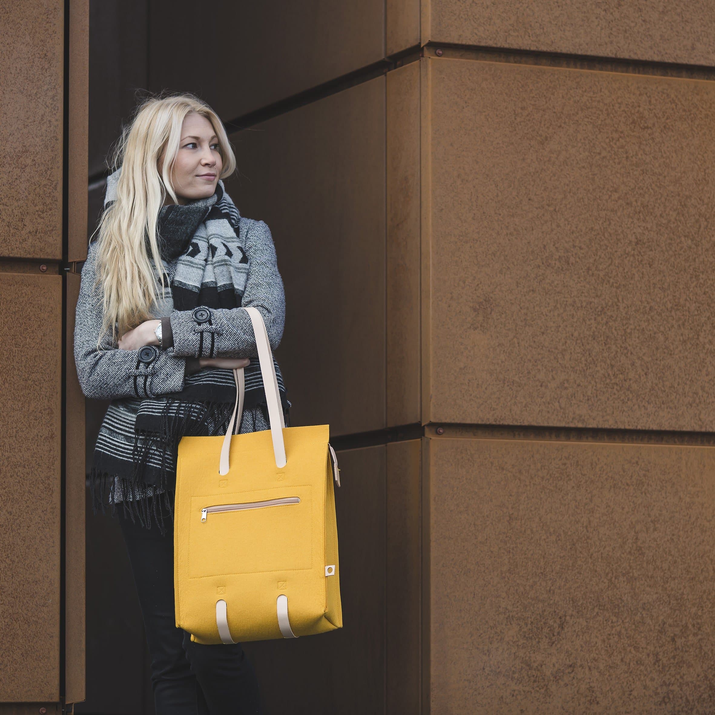 Shoulder bag