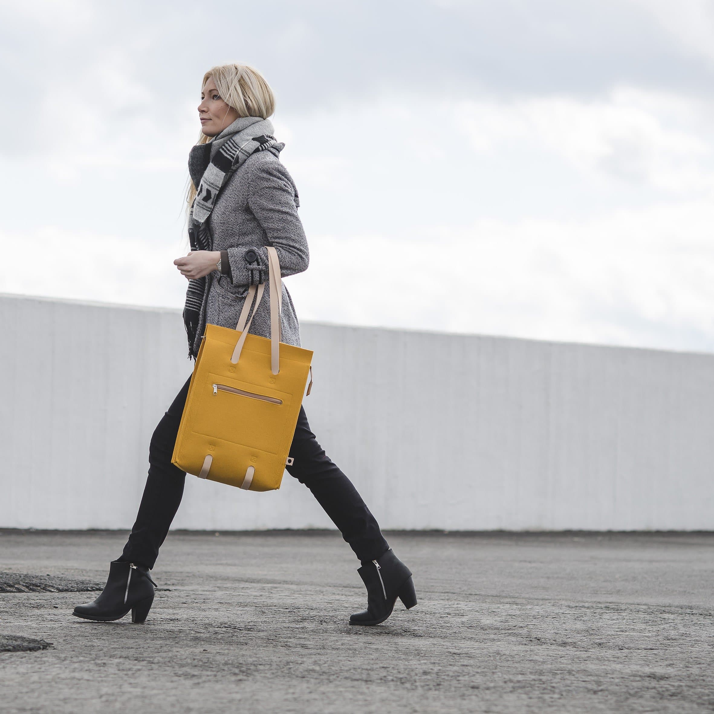 Shoulder bag